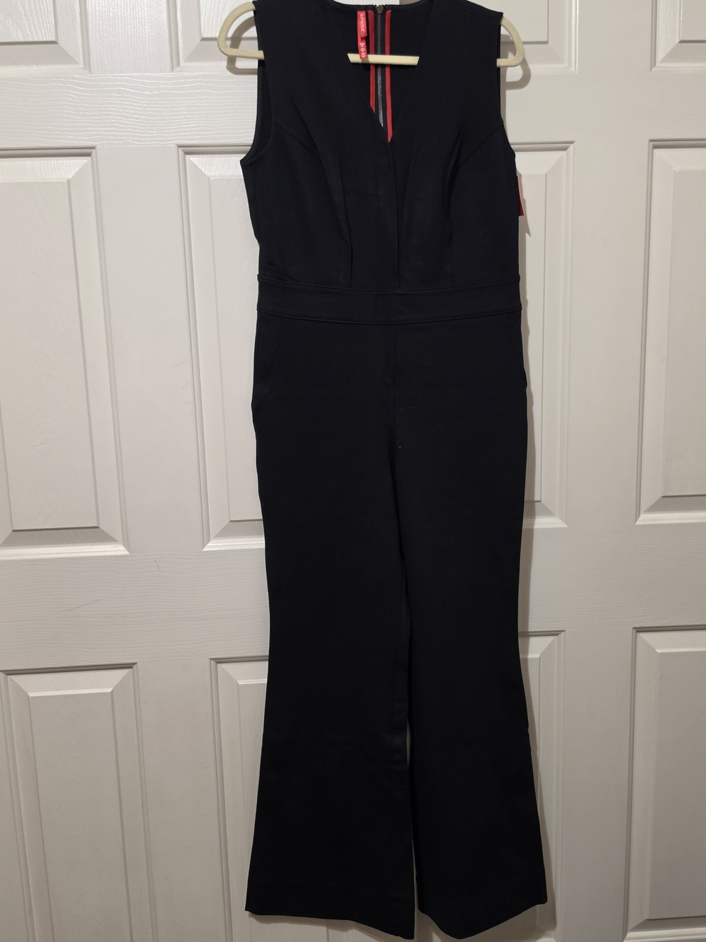 NWT Spanx Womens The Perfect Jumpsuit Sz MP Black Ponte Knit Sleeveless Classic